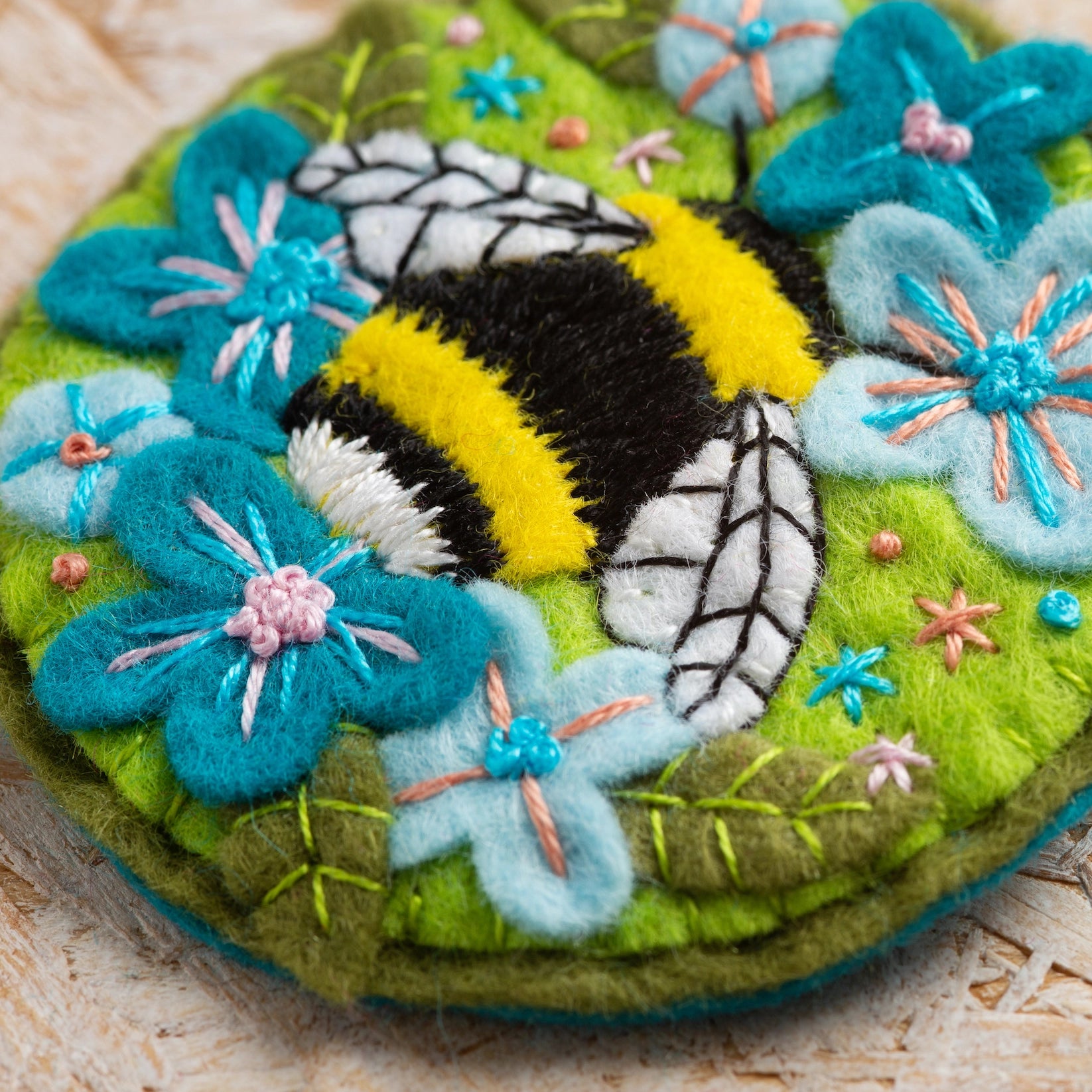Bumblebee Felt Craft Brooch Kit | Complete Craft Kit
