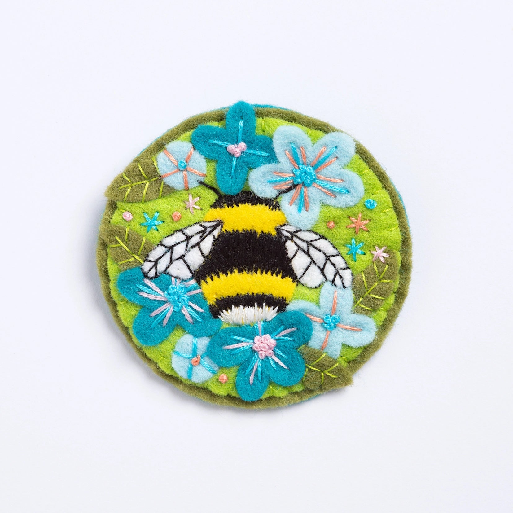 Bumblebee Felt Craft Brooch Kit | Complete Craft Kit