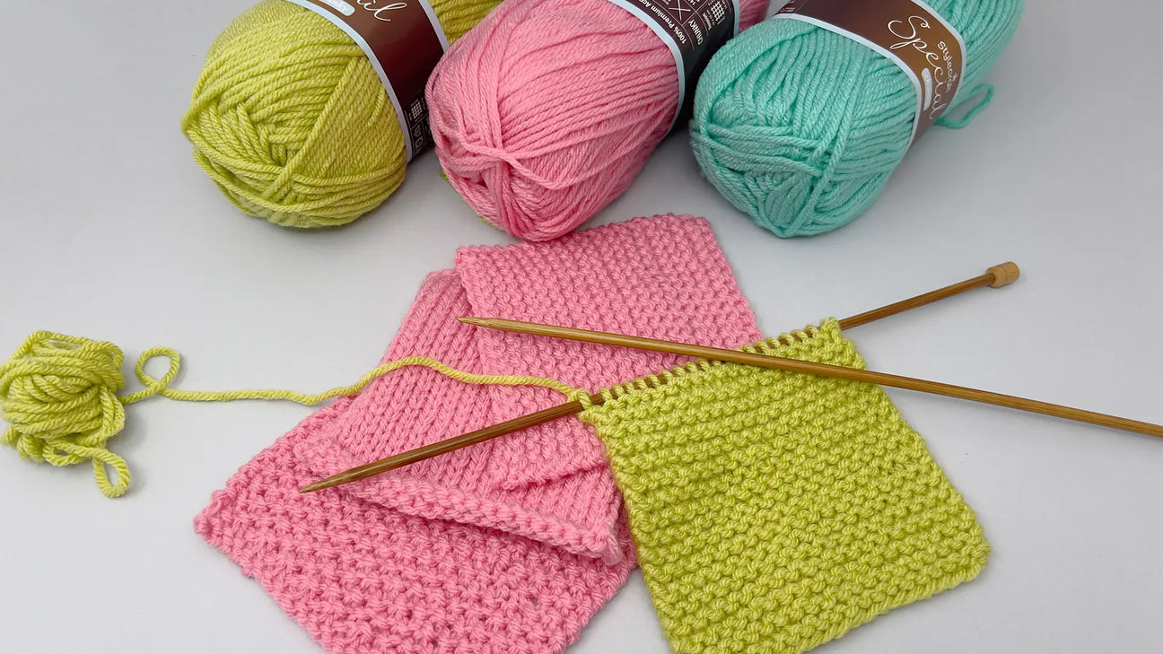 Meet our Knitting Tutors Zara and Nicki