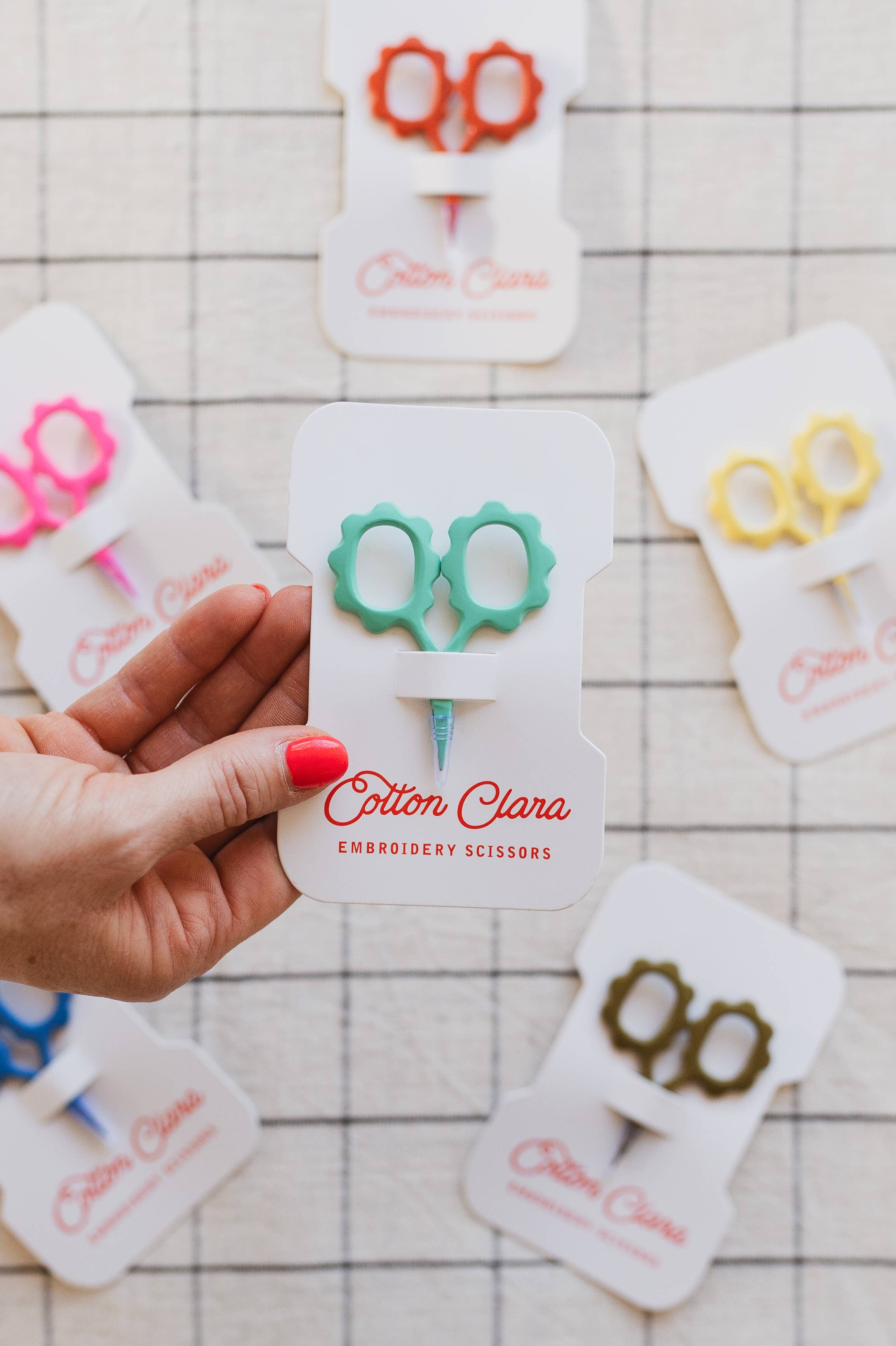 Cotton Clara Craft Kits & Supplies - Mini Sunflower Embroidery Scissors