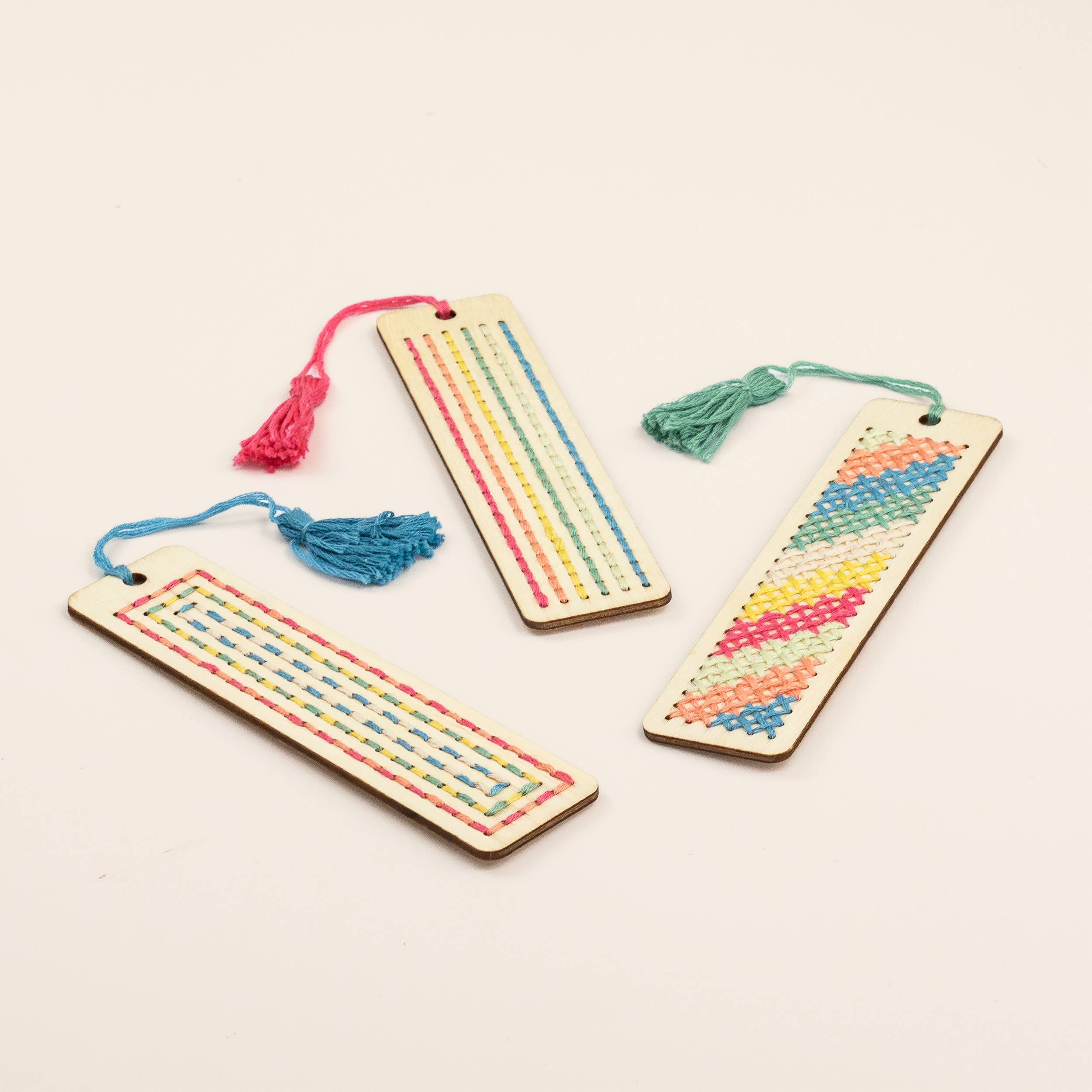 Cotton Twist  - DIY Craft Kit - Kids: Make Your Own Stitched Tassel Bookmark