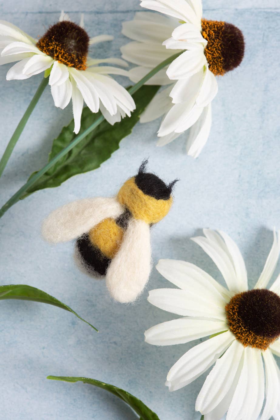 Hawthorn Handmade - Bee Brooch Needle Felting Kit | Complete Craft Kit