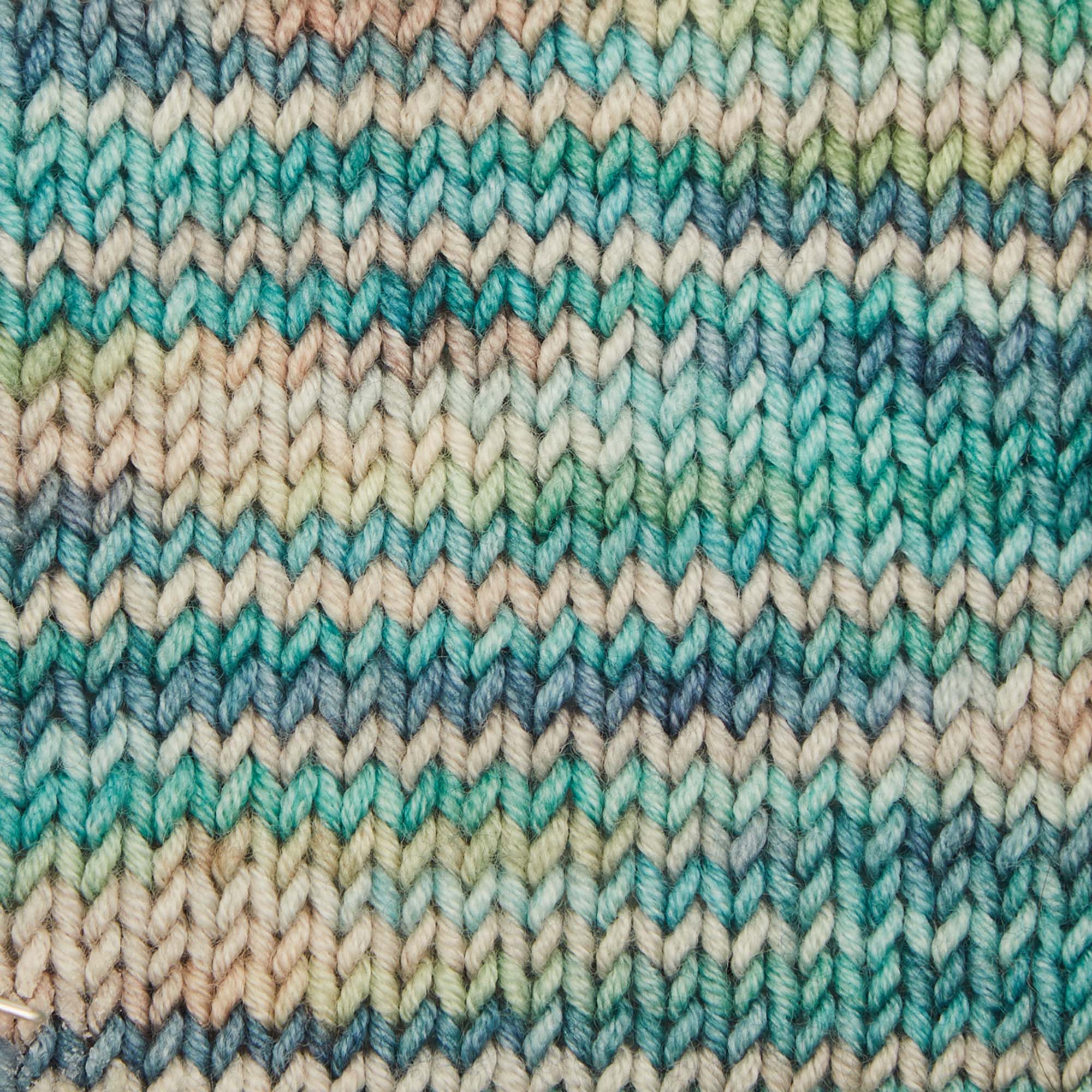 Symfonie Hand Dyed 100% Merino yarn - Viva