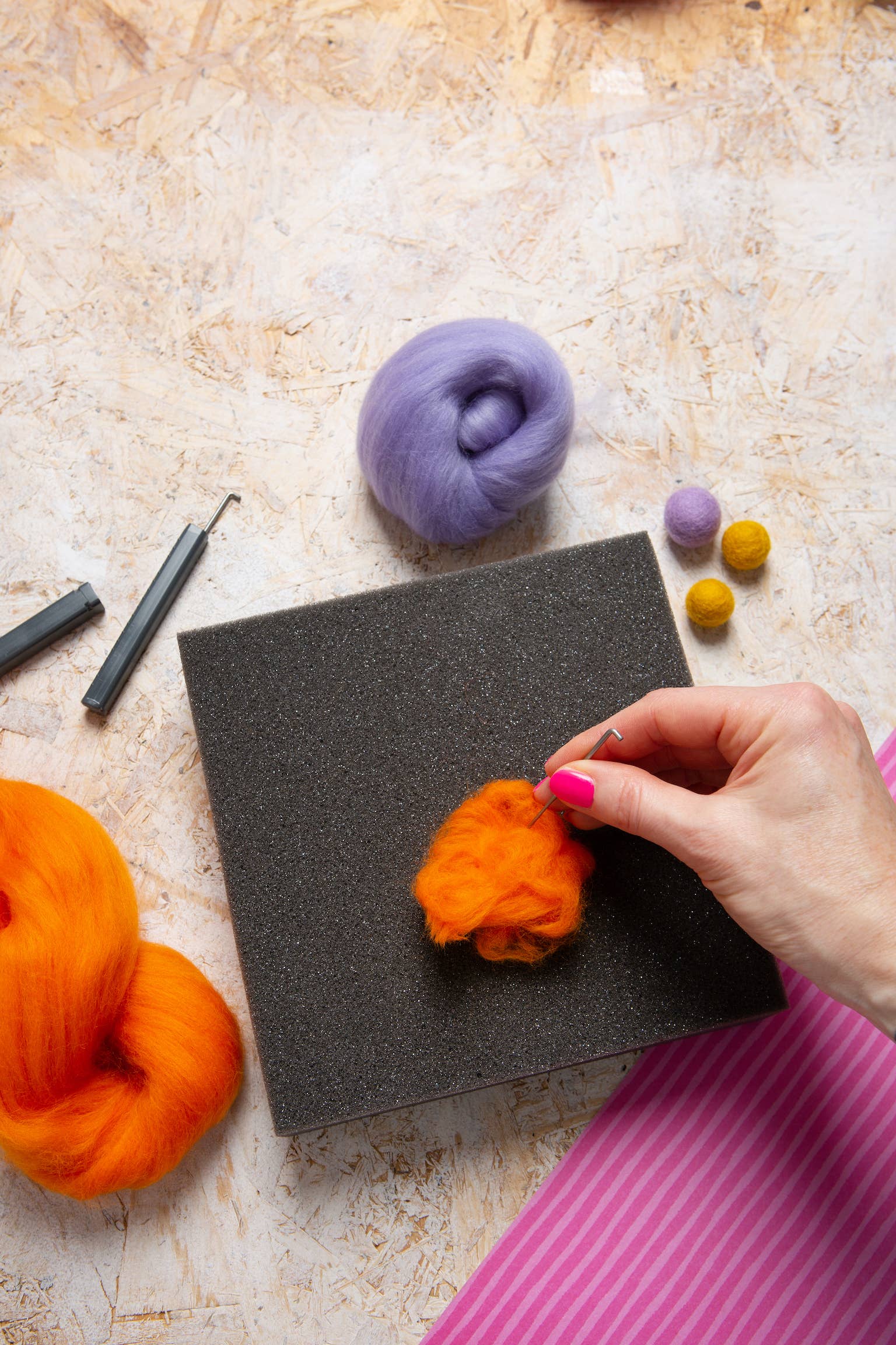 Hawthorn Handmade - Needle Felting Foam Block