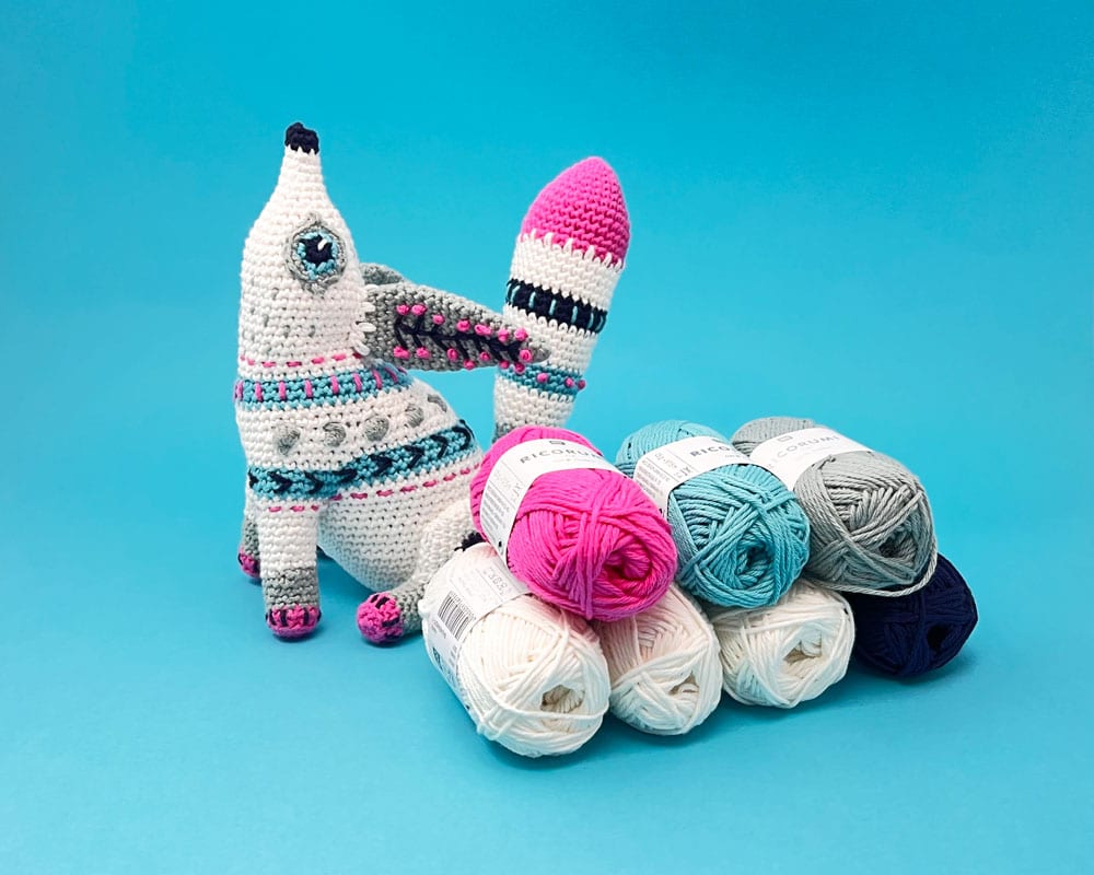 Artic Fox Alebrije A5 Pattern & Yarn Pack