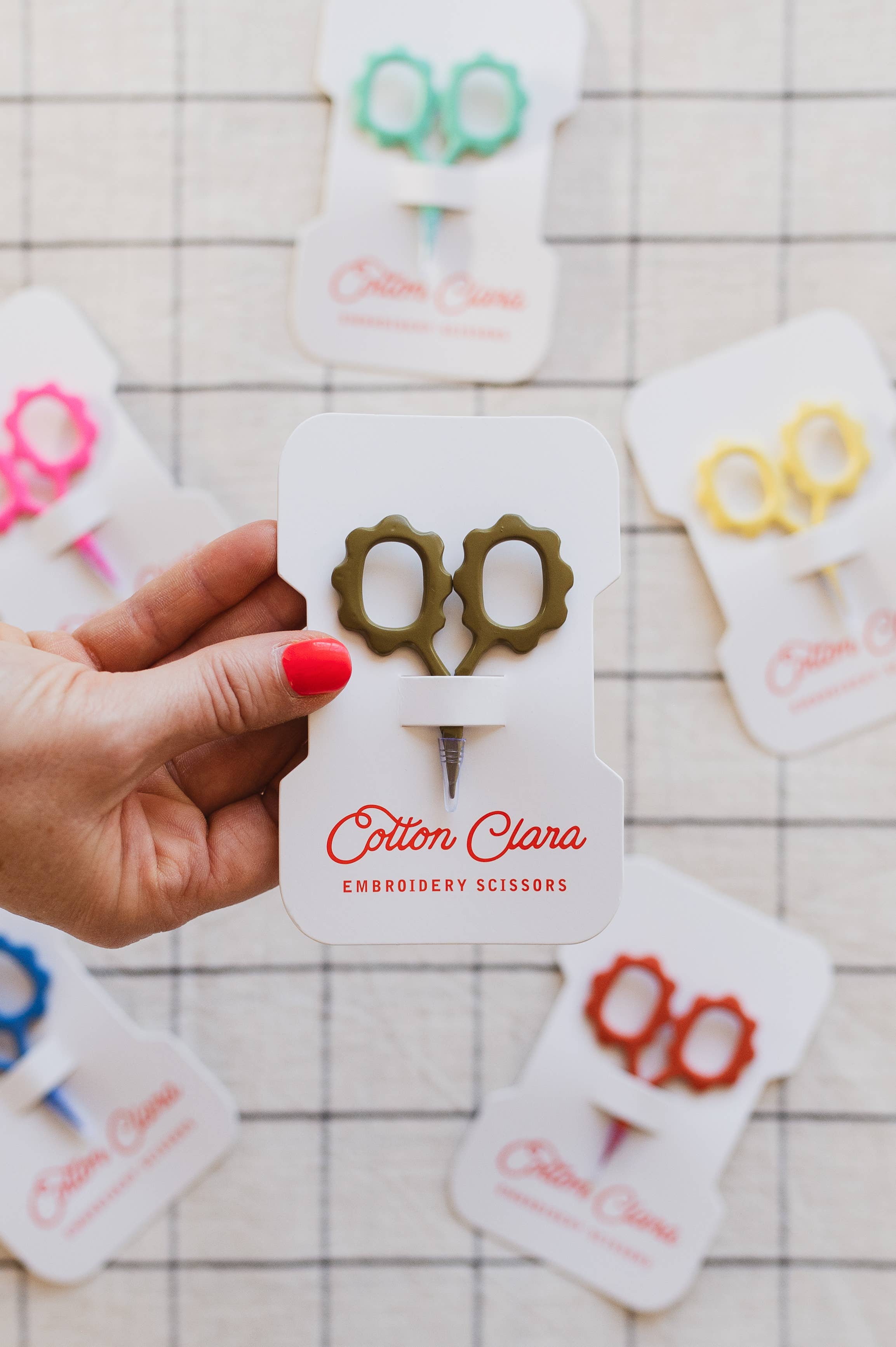 Cotton Clara Craft Kits & Supplies - Mini Sunflower Embroidery Scissors