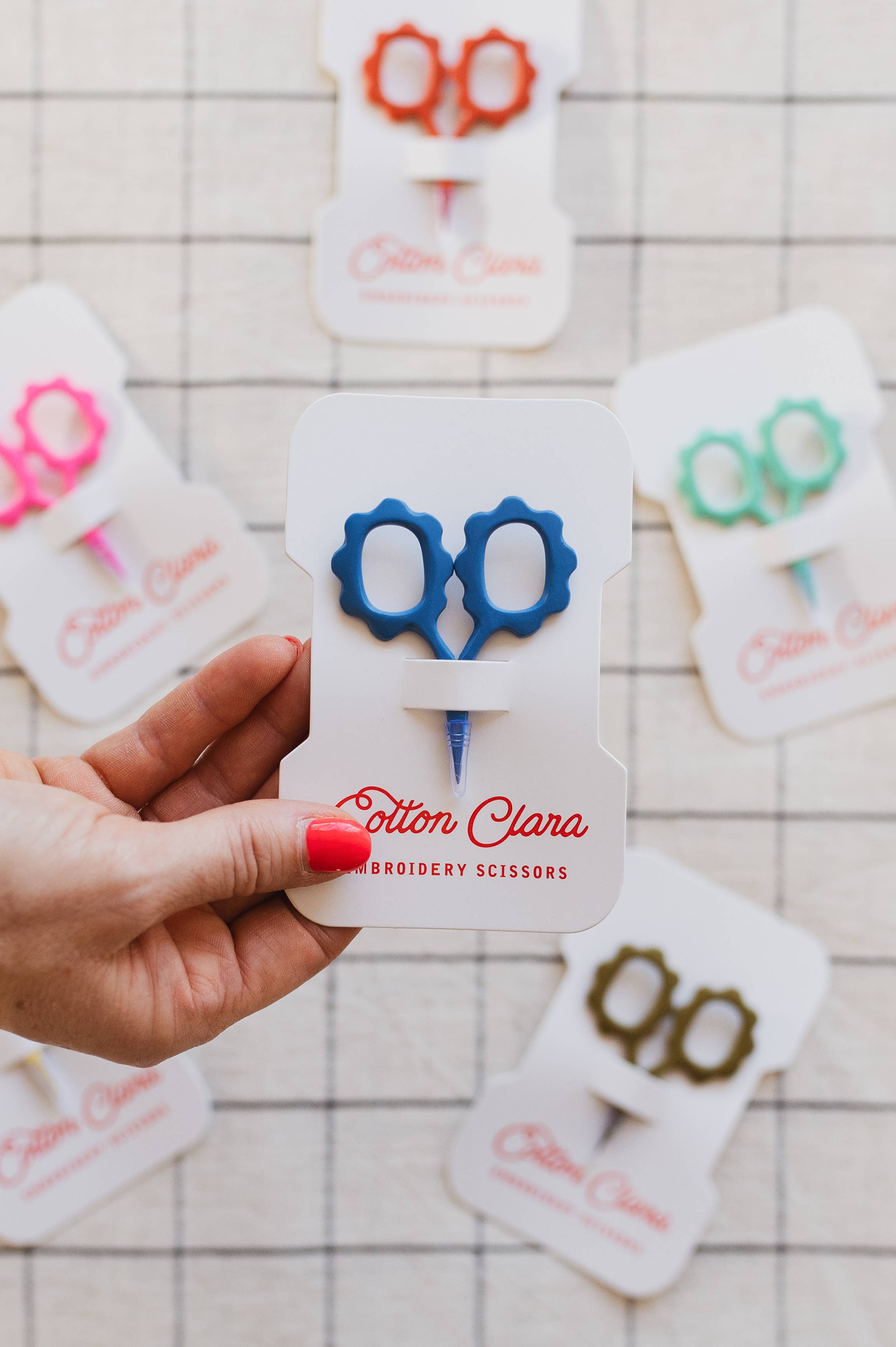 Cotton Clara Craft Kits & Supplies - Mini Sunflower Embroidery Scissors