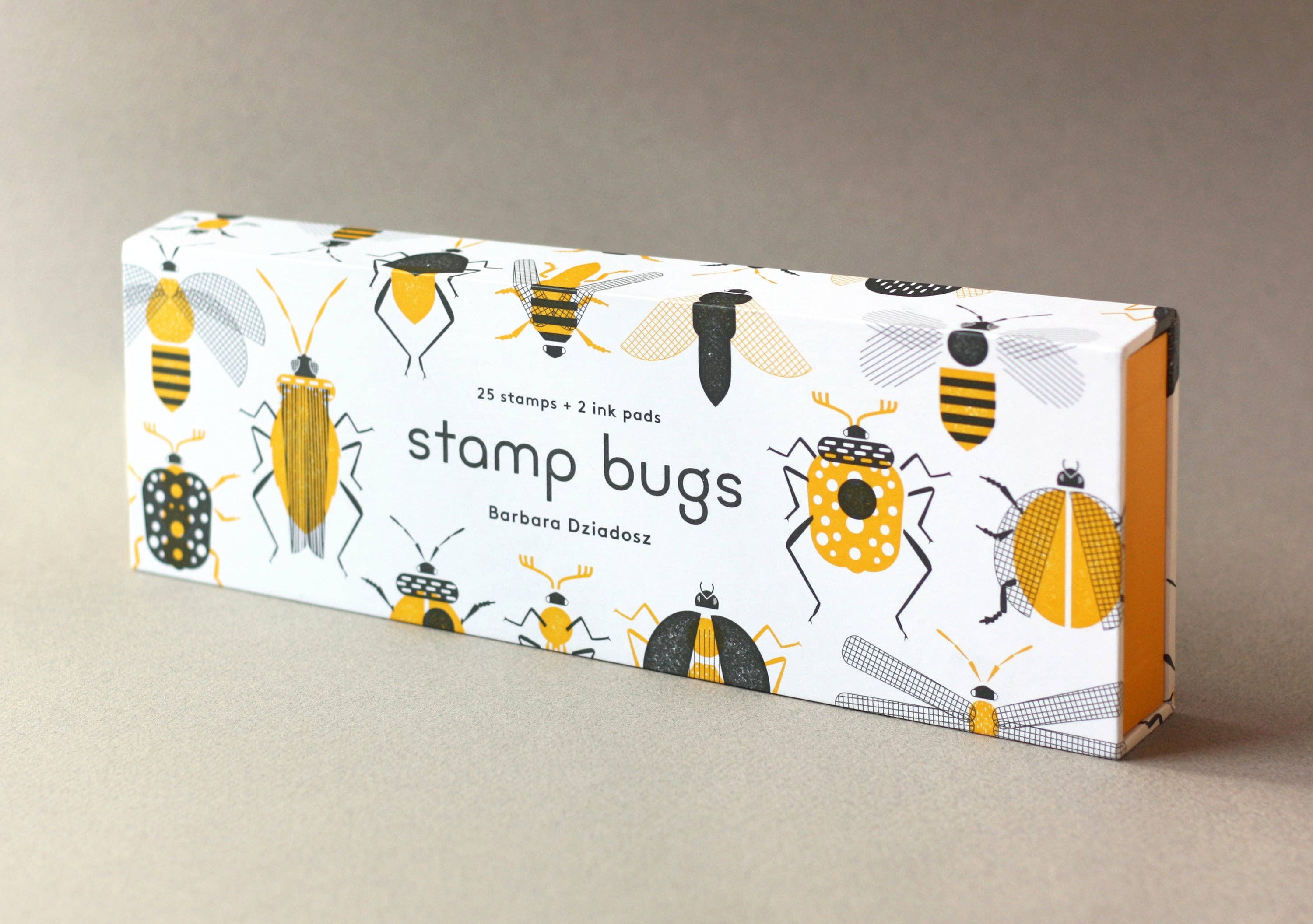 Abrams & Chronicle Books - Stamp Bugs - 25 Stamps and 2 Ink Pads (Craft Kit)