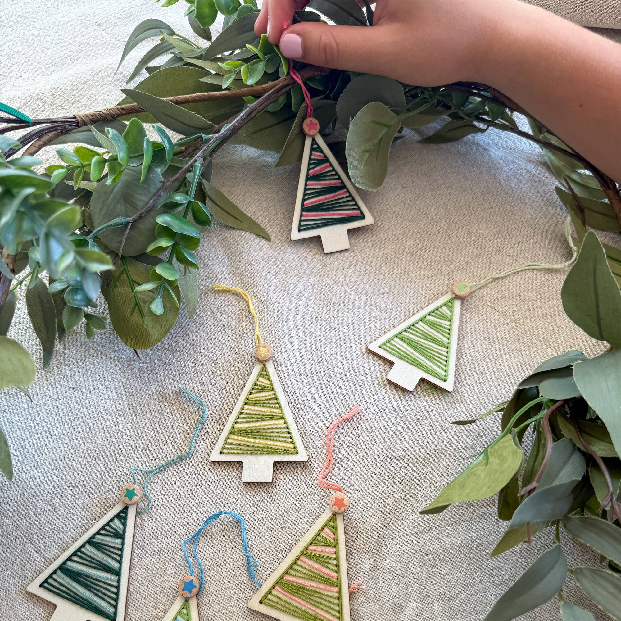 Cotton Twist - Stitched Christmas Tree Decoration Kit