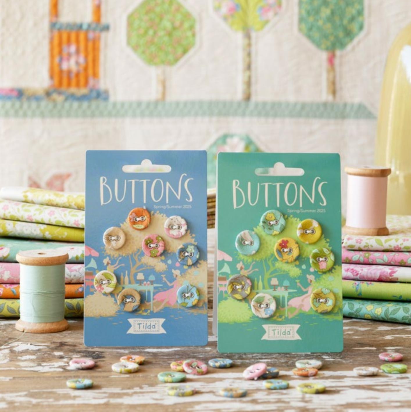 Buttons: Sunday Brunch: Fabric Covered: 16mm: Pack of 8